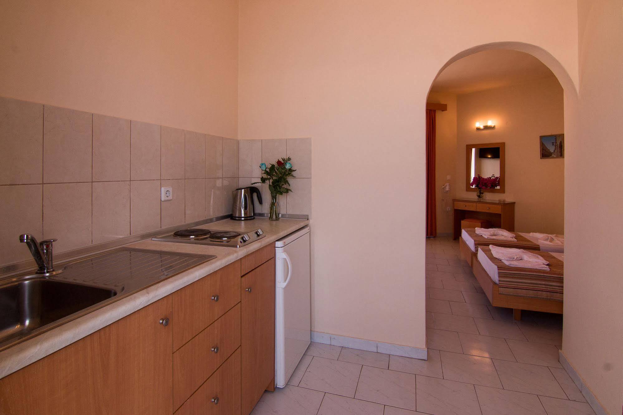 Villa George Faliraki Ngoại thất bức ảnh